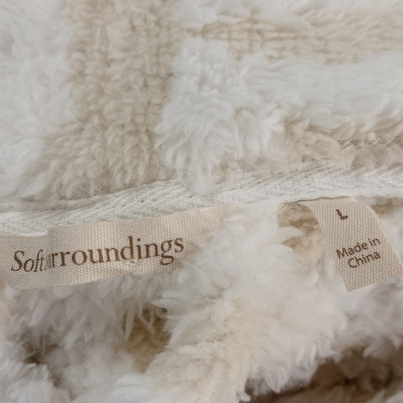 Soft Surroundings women's tie front belted robe faux fur size large pockets b7 - Picture 3 of 11